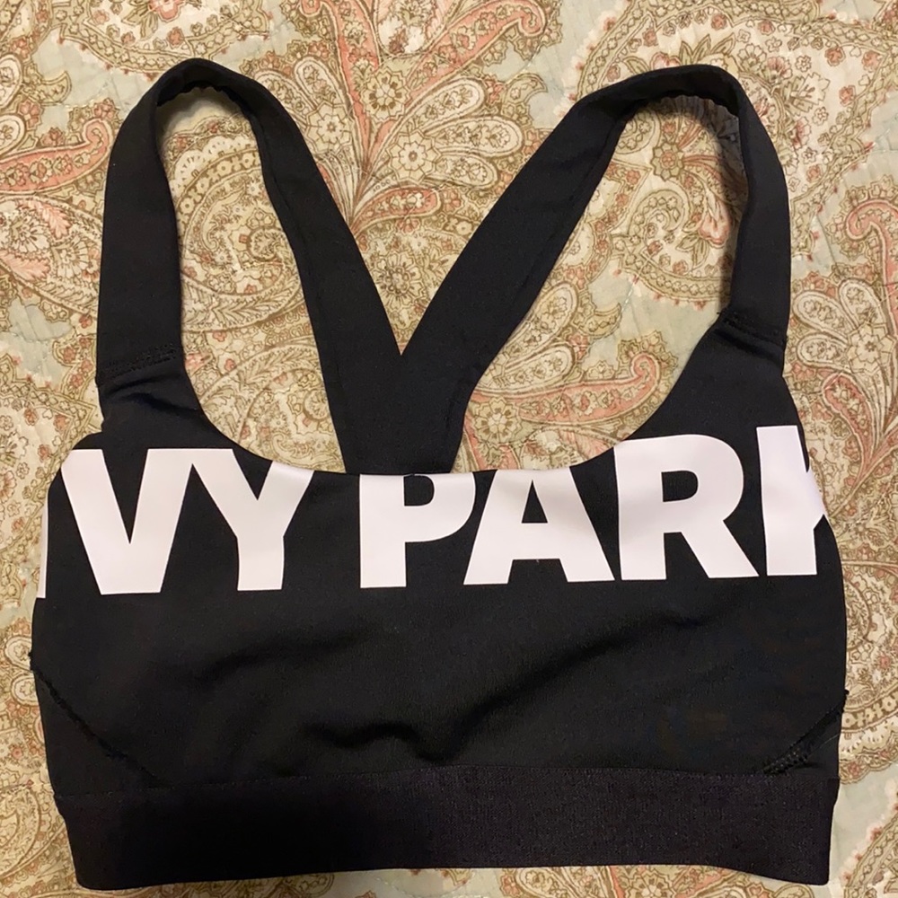 Sports bra